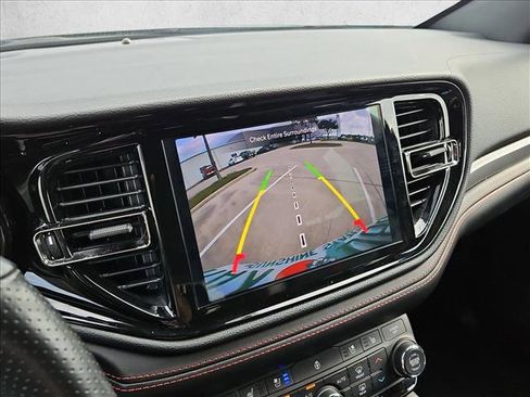 Used 2024 Dodge Durango GT image 13