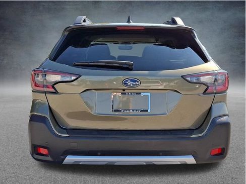 Used 2023 Subaru Outback Limited AWD/4WD image 5