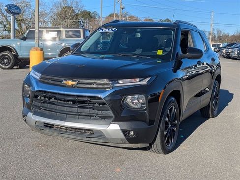 Used 2023 Chevrolet TrailBlazer LT w/ Convenience Package image 7