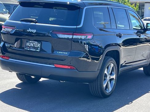 New 2026 Jeep Grand Cherokee L Limited w/ Luxury Tech Group II AWD/4WD image 7