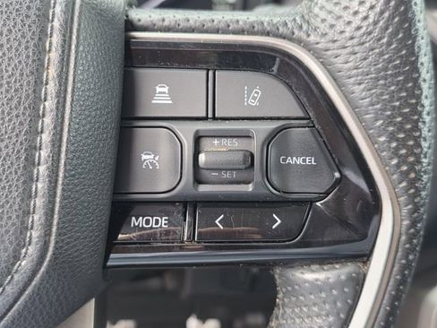 Used 2022 Toyota Tundra SR5 w/ TRD Off-Road Premium Package AWD/4WD image 33