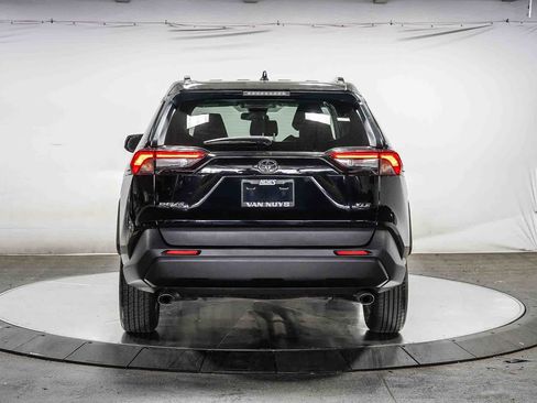 Certified 2024 Toyota RAV4 XLE FWD image 4
