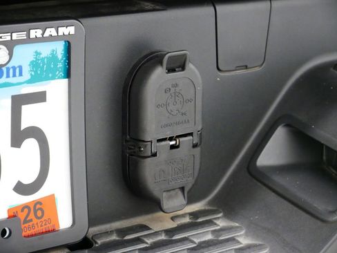 Certified 2025 RAM 1500 Big Horn image 49