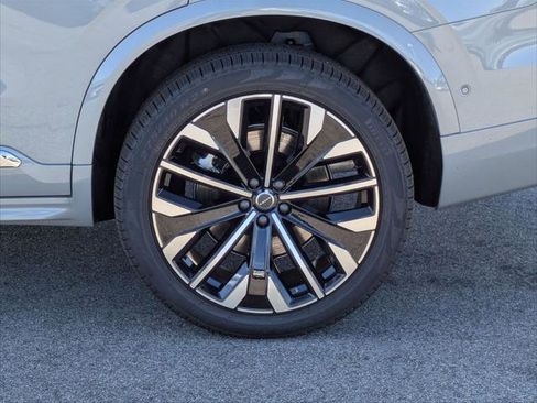 New 2026 Volvo XC90 T8 Ultra image 6