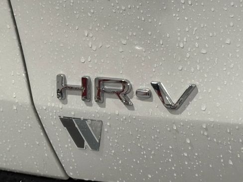 New 2026 Honda HR-V EX-L image 34