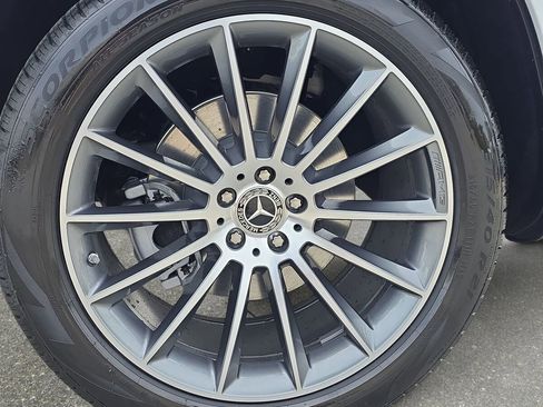 New 2026 Mercedes-Benz GLE 450 4MATIC image 32