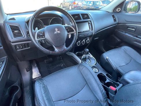 Used 2014 Mitsubishi Outlander Sport SE AWD/4WD image 17