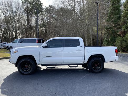 Used 2023 Toyota Tacoma SR5 image 6