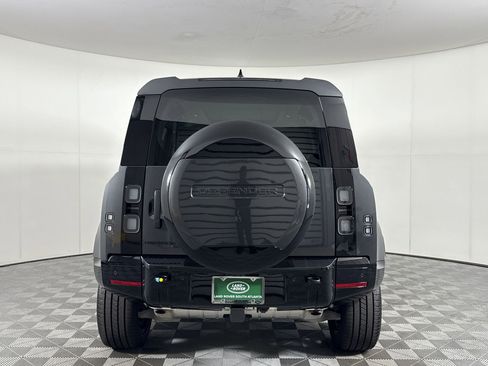 New 2026 Land Rover Defender 110 X-Dynamic SE AWD/4WD image 11