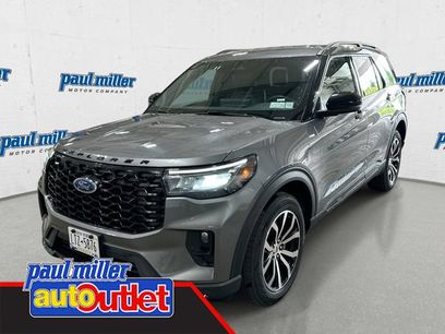 Used 2025 Ford Explorer ST-Line