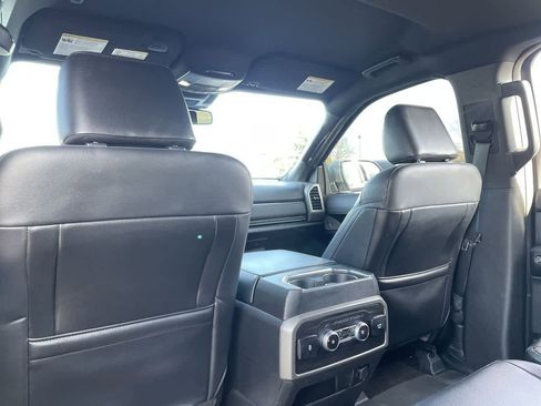 Used 2021 Ford Expedition Max XLT image 21