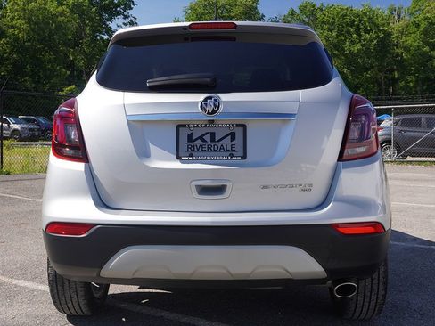 Used 2022 Buick Encore Preferred w/ Safety Package AWD/4WD image 9