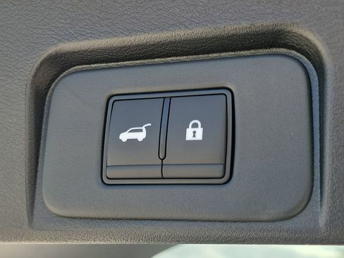 New 2026 Nissan Rogue SV image 12