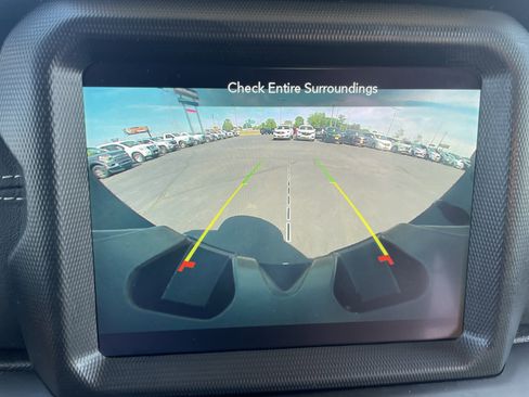 Used 2021 Jeep Wrangler Unlimited Sahara w/ Uconnect 4C Nav & Sound Group AWD/4WD image 20