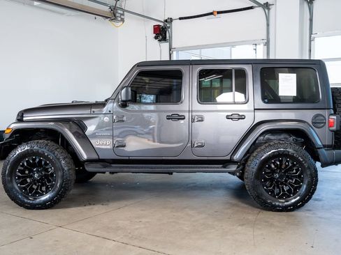 Used 2021 Jeep Wrangler Unlimited Sahara w/ Uconnect 4C Nav & Sound Group image 8
