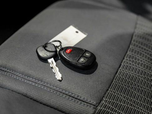 Used 2017 Chevrolet Traverse LS image 53