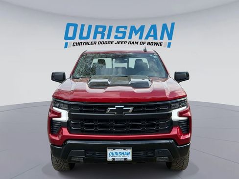 Used 2024 Chevrolet Silverado 1500 LT Trail Boss w/ Convenience Package II AWD/4WD image 6