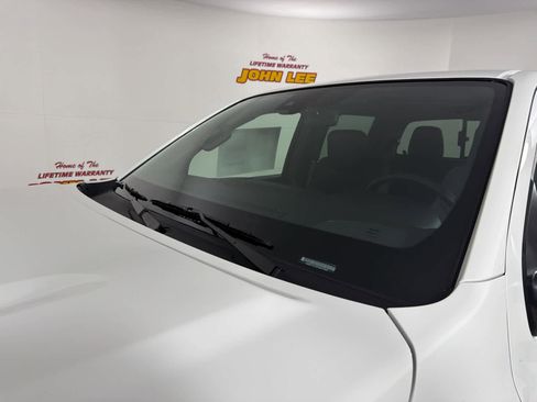 New 2026 Nissan Frontier SV w/ Tow Package image 13