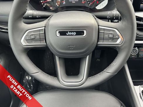 New 2026 Jeep Compass Latitude image 7