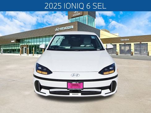 New 2025 Hyundai Ioniq 6 SEL image 2