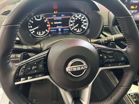 Used 2023 Nissan Altima 2.0 SR FWD image 20