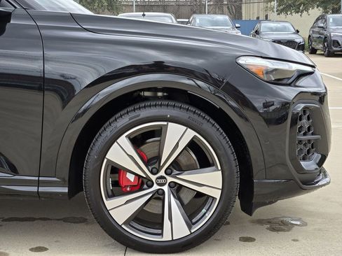 New 2025 Audi SQ5 Premium Plus image 13