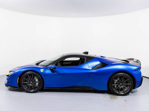 Certified 2022 Ferrari SF90 Stradale image 9