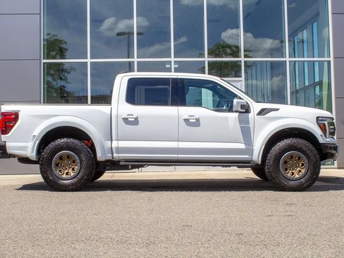 Used 2024 Ford F150 Raptor AWD/4WD image 4