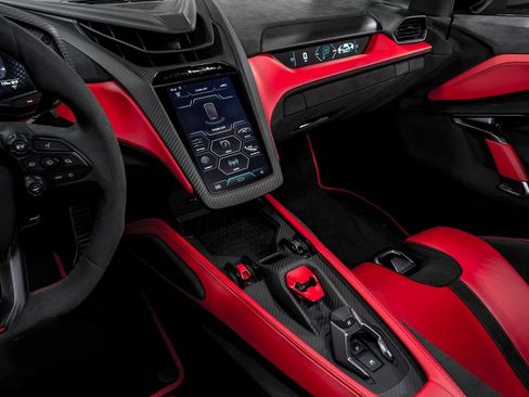 Used 2025 Lamborghini Revuelto AWD/4WD image 23