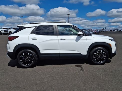 Used 2023 Chevrolet TrailBlazer LT w/ Convenience Package AWD/4WD image 7
