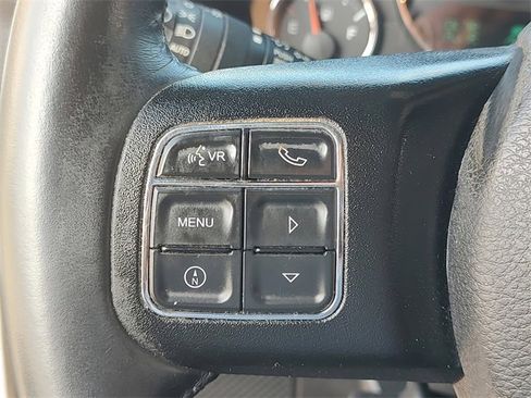 Used 2016 Jeep Wrangler Unlimited Sahara w/ Connectivity Group image 22