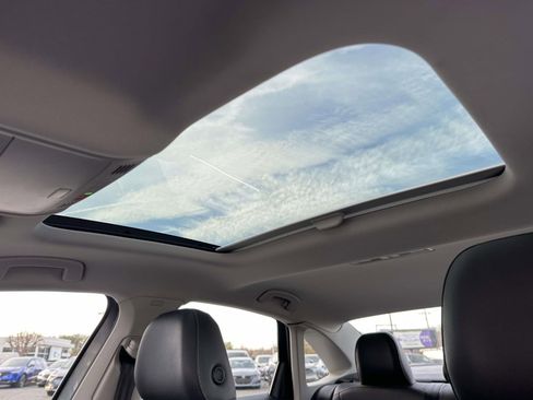 Certified 2021 Volkswagen Jetta SEL Premium image 17