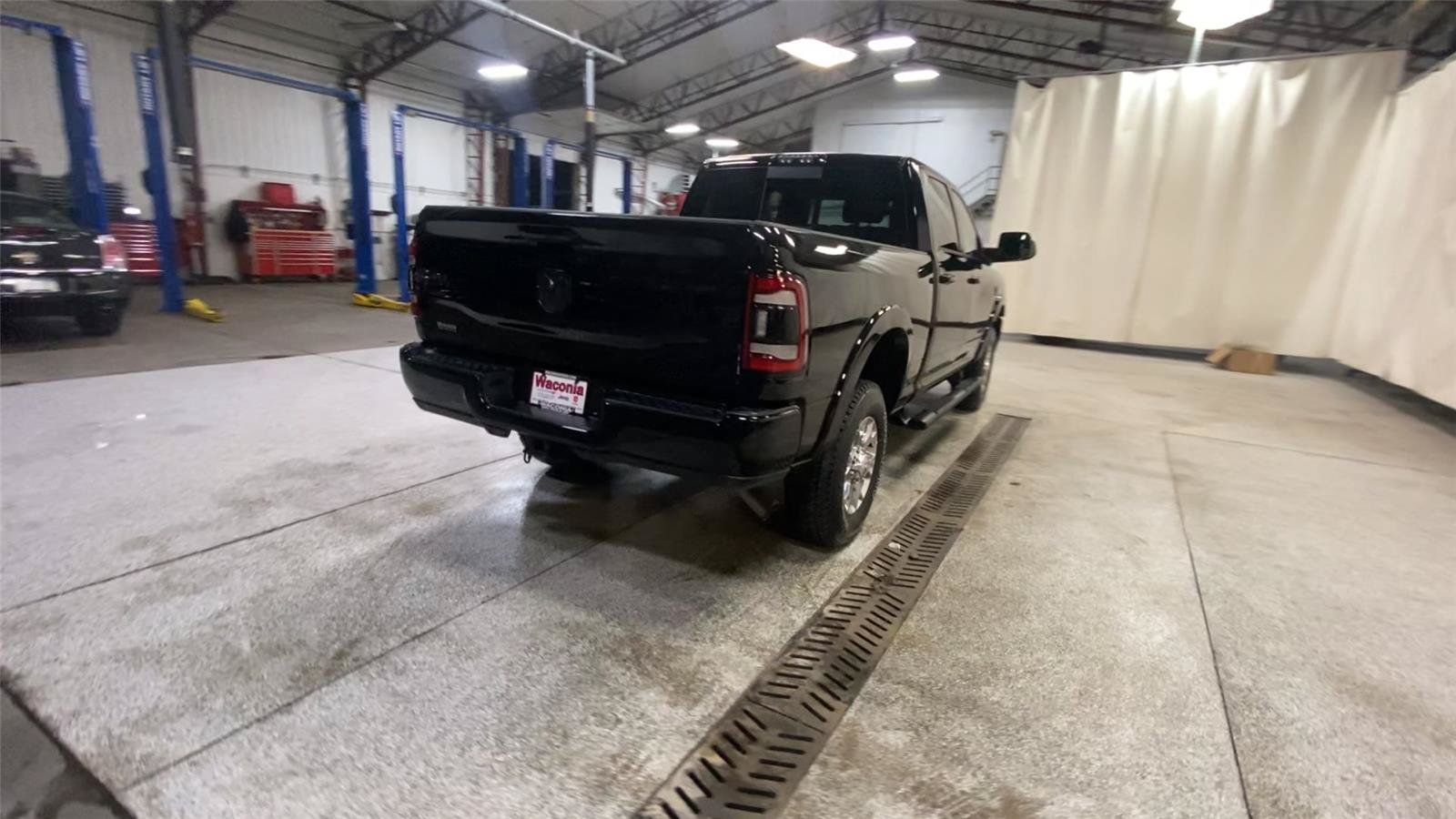 Used 2020 RAM 2500 Laramie w/ Night Edition AWD/4WD image 9