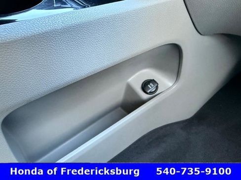 Used 2019 Kia Sedona EX w/ EX Premium Package image 42