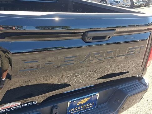 Used 2024 Chevrolet Colorado LT w/ LT Convenience Package AWD/4WD image 29