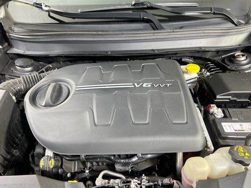 Used 2022 Jeep Cherokee Limited image 29