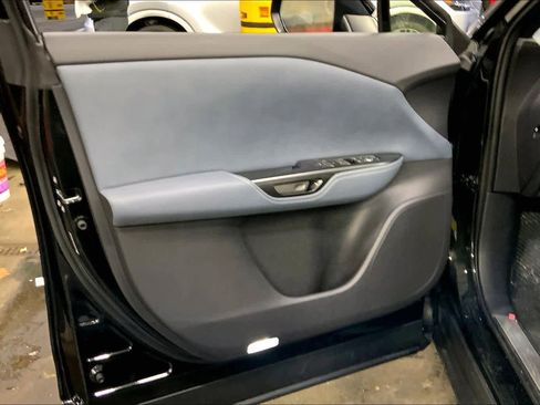 New 2026 Lexus RZ 450e Premium image 10