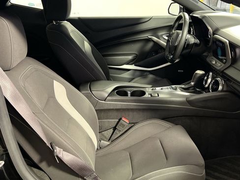 Used 2017 Chevrolet Camaro LT w/ RS Package image 28
