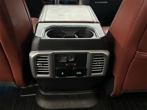 Used 2018 Ford F150 Platinum w/ Equipment Group 701A Luxury image 28