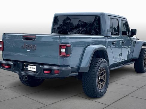 Used 2024 Jeep Gladiator Rubicon image 12