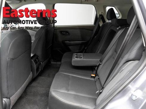 Used 2023 Nissan Rogue S AWD/4WD image 22
