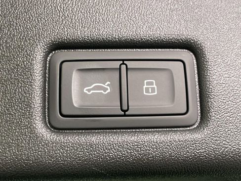 New 2026 Audi SQ5 Premium Plus AWD/4WD image 21