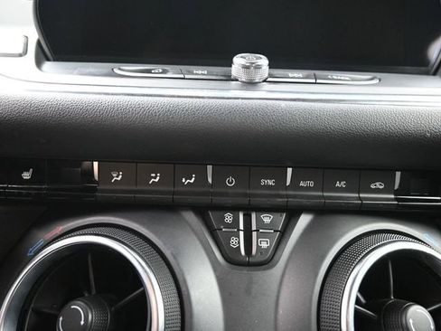 Used 2023 Chevrolet Blazer LT image 20