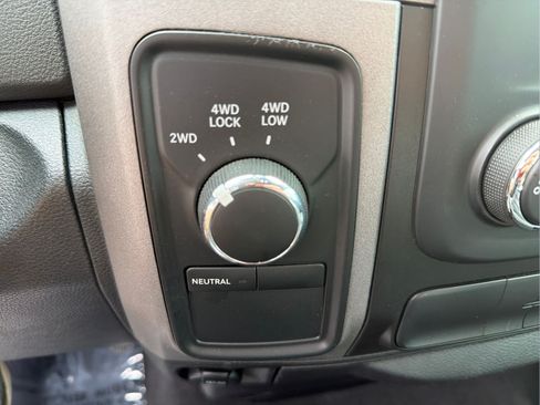 Used 2014 RAM 1500 Express w/ Ram Charger Package AWD/4WD image 19