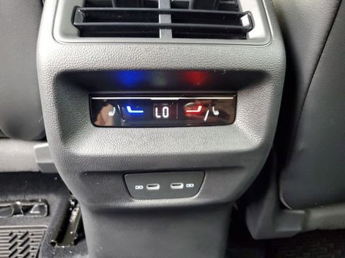 New 2026 Volkswagen Tiguan SEL R-Line AWD/4WD image 12