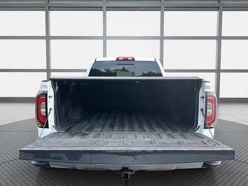 Used 2018 GMC Sierra 1500 SLT w/ SLT Premium Package AWD/4WD image 42