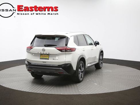 Used 2023 Nissan Rogue SL w/ SL Premium Package image 42