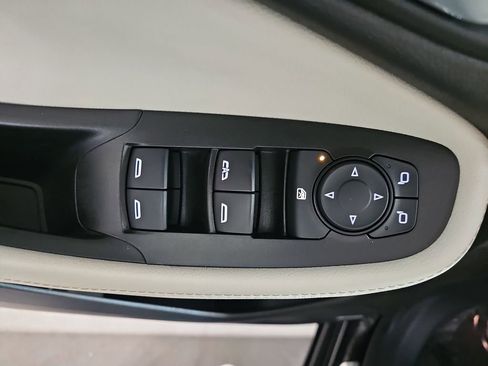 Certified 2024 Buick Encore GX Avenir w/ Avenir Convenience Package image 33