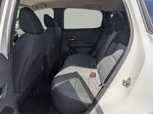 New 2026 Nissan Kicks SV image 14