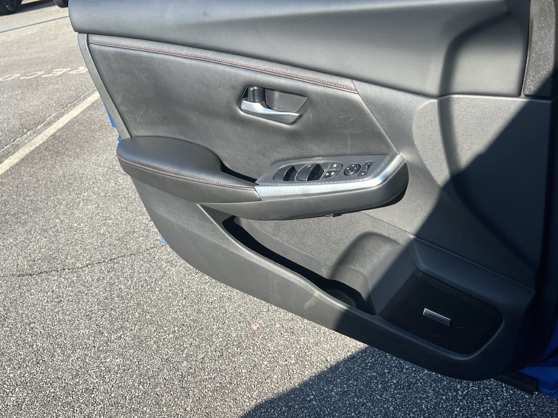 Used 2025 Nissan Sentra SR w/ SR Premium Package FWD image 15